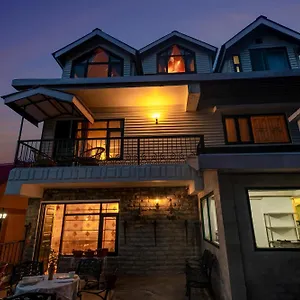 https://villa-alaya-stays-groombridge-5bhk-in.shimlahotels.net